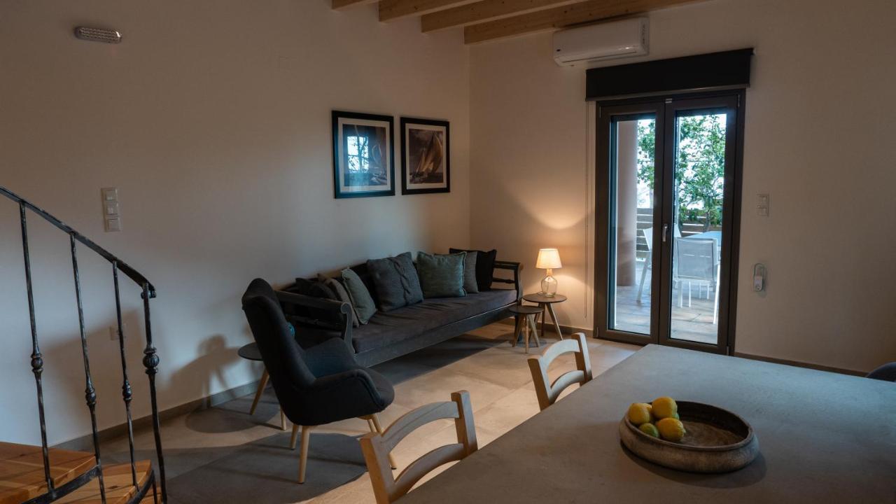 Arhondiko Luxury House Villa Soúgia Buitenkant foto